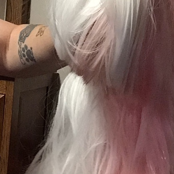 Spit dyed wig - Picture 3 of 3